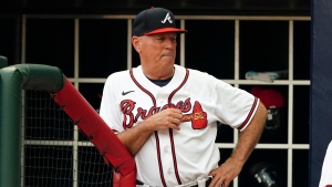 Braves extend manager Snitker through 2025