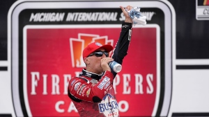 Harvick ends 65-race drought with sixth win at Michigan