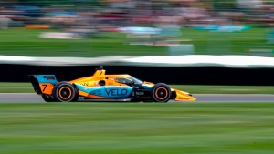 Rosenqvist clarifies contract situation with McLaren
