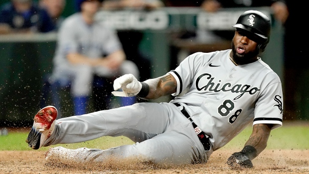 luis-robert-jr--chicago-white-sox-looking-for-healthy-year