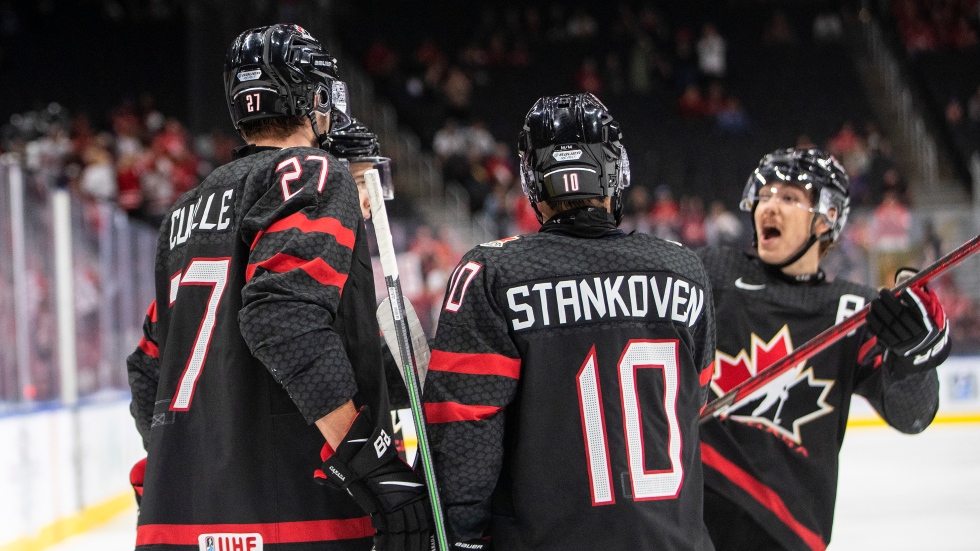 Canada beats Switzerland to advance to World Junior semis