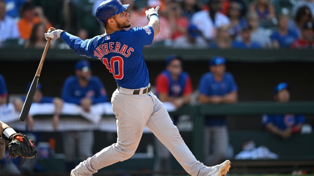 Contreras hits two homers, Cubs outlast contending O's