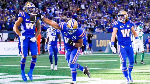 winnipeg-blue-bombers-celebrate.jpg