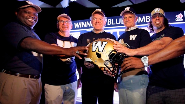 Joe Poplawski (middle), The Canadian Press Joe Poplawski (middle)