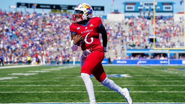 Confident Jayhawks improve to 4-0 with win over Blue Devils