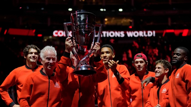 Auger-Aliassime wins two on final day, World beats Europe at Laver Cup