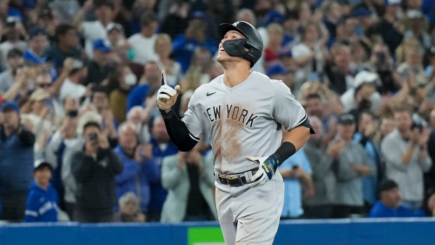 American League Playoff Race (Sept. 27): New York Yankees Beat Toronto Blue  Jays to Clinch AL East Division Title; Aaron Judge Stuck at 60 Home Runs -  Sports Illustrated Tampa Bay Rays