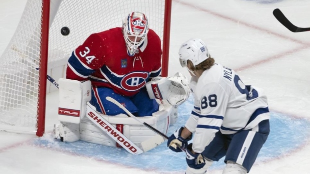 William Nylander Alexander Kervot De Toronto Maple Leafs versloegen de Montreal Canadiens in het voorseizoen