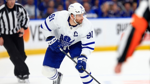 Leafs will keep big picture in mind with injured Tavares