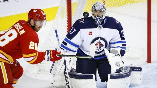 Pierre Luc Dubois Winnipeg Jets Beat Calgary Flames Preseason Tsn Ca Pierre Luc Dubois Winnipeg Jets Beat Calgary Flames Preseason Tsn Ca