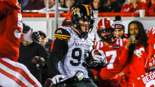Stampeders sign All-Star DE Howsare