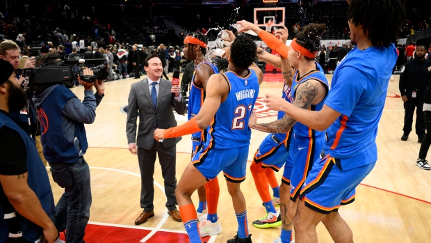 Shai Gilgeous-Alexander explodes for 42 points and hits game-winner vs  Wizards - A Sea Of Blue