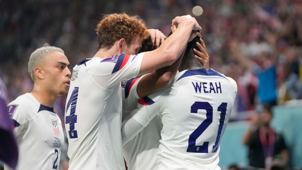 Tim Weah USA celebrates