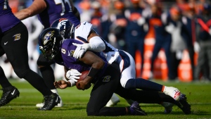 Knee injury to Ravens QB Jackson not season-ending