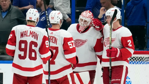 Husso makes 43 saves to help Red Wings beat Lightning