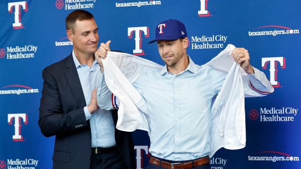 Jacob deGrom and Chris Young, The Canadian Press Jacob deGrom and Chris Young