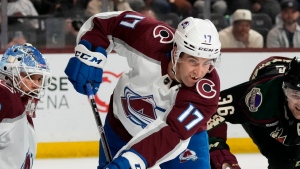 Avalanche place D Hunt on waivers