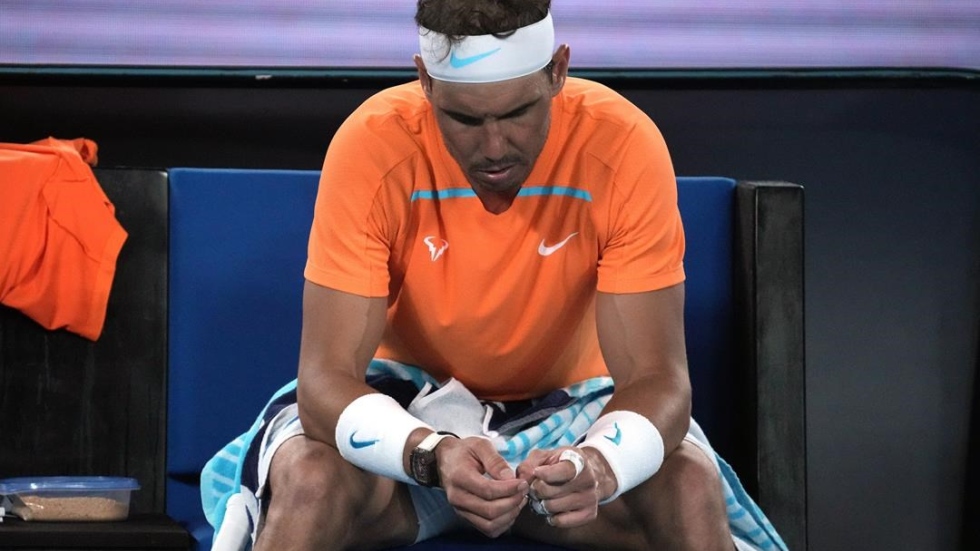 Nadal MRI shows hurt left hip flexor; recovery of 6-8 weeks