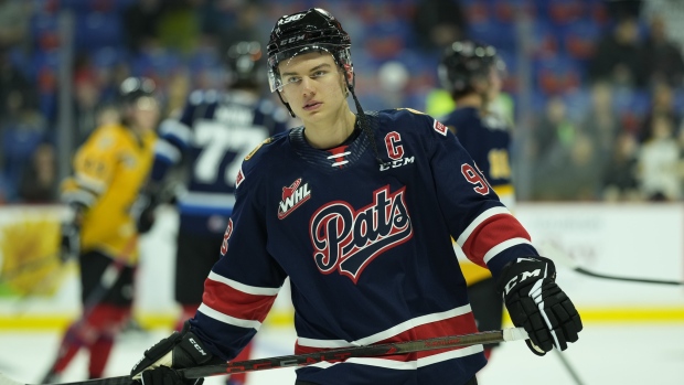 Bedard, Pats take on Blades in potential WHL playoff preview on TSN+