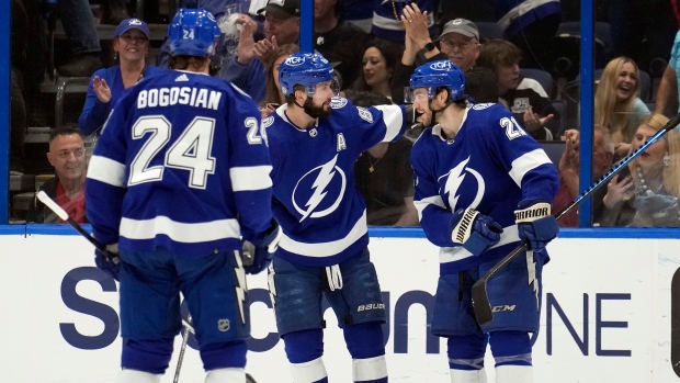 Lightning beat Kings for 12th straight home win