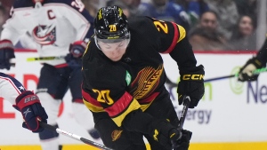 Canucks deal Lazar to Devils, Kalynuk to Rangers