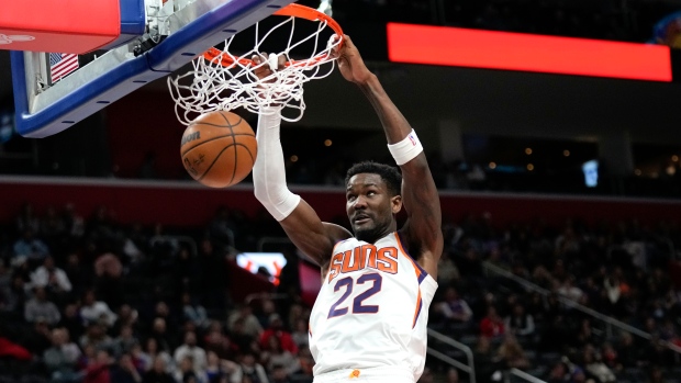 Ayton has 31 points and 16 rebounds, Suns beat Pistons