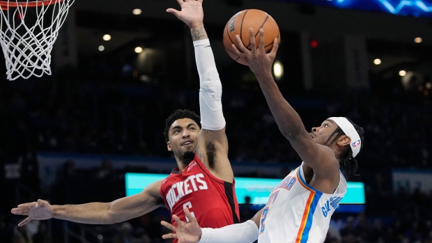 Gilgeous-Alexander scores 42 as Thunder blow out Rockets