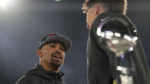 Mahomes, Hurts aware of significance of this Super Bowl duel
