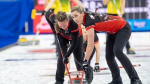 Team Homan feeling re-energized with new lineup in pursuit of Scotties title