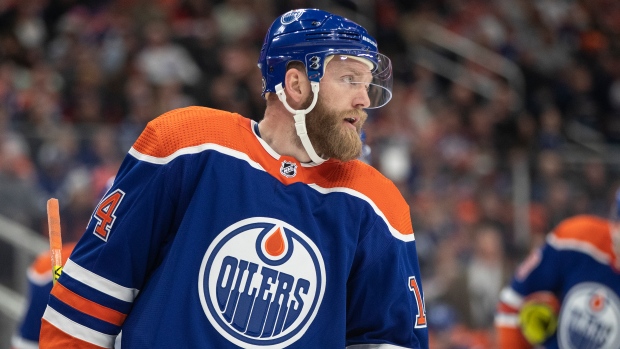 Oilers' D Ekholm dealing with minor hip injury