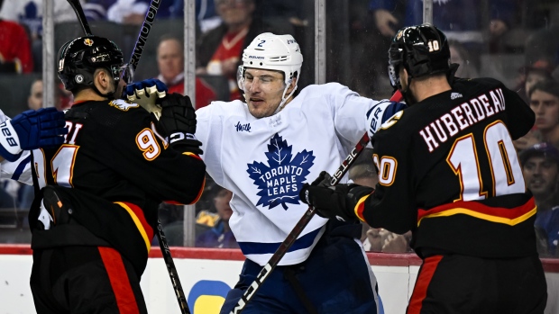 Luke Schenn pumped for his first Maple Leafs home game in nearly 11 years