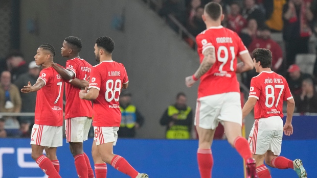 Benfica routs Brugge, reaches Champions League quarterfinals