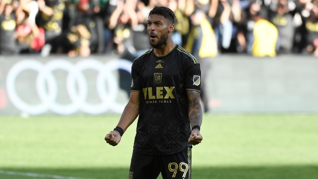 Bouanga lifts LAFC over FC Dallas