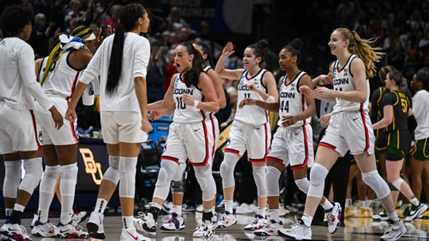 Edwards, Fudd lead No. 2 UConn past No. 7 Baylor, into Sweet 16