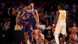 Florida Atlantic makes first Elite Eight, bounces Tennessee