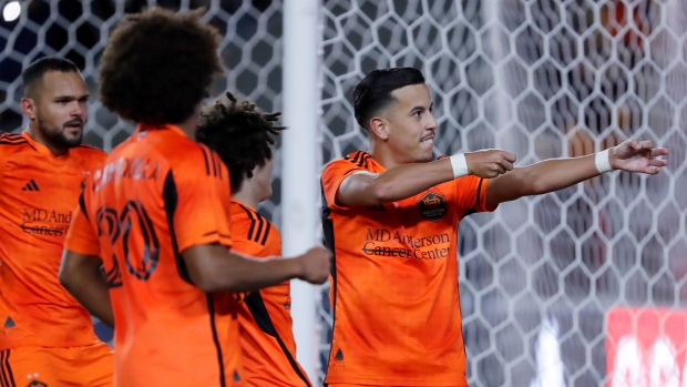 Bassi’s penalty kick lifts Dynamo over NYC FC