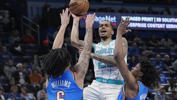 Washington scores career-high 43 as Hornets top Thunder