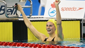 Canadian swimmer McIntosh sets women's world record in 400-metre freestyle