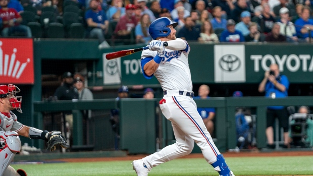 Rangers rally after deGrom struggles to beat Phillies