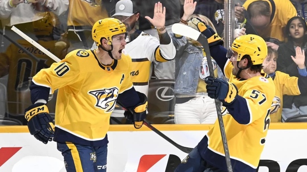 Novak's leads Predators over Blues, keep playoff hopes alive