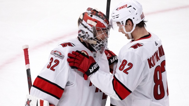 Stastny, Raanta lead Hurricanes to shutout win over Canadiens