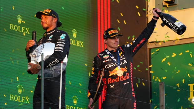 Verstappen wins Australian Grand Prix in wild finish