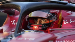 FIA rejects Ferrari appeal against Sainz penalty