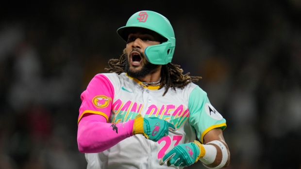 Fernando Tatis Jr. Torments Clayton Kershaw, Leads Padres to Win