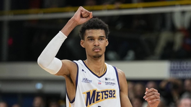NBA mock draft: Wembanyama to Spurs, Smith Jr. to Raptors at No. 13