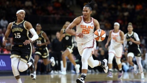 Thomas’ double-double leads Sun past Mystics