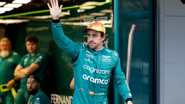 Alonso riding wave of enthusiasm at Spanish GP, Verstappen fastest lap at practice