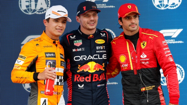 Verstappen claims pole at rainy Spanish GP