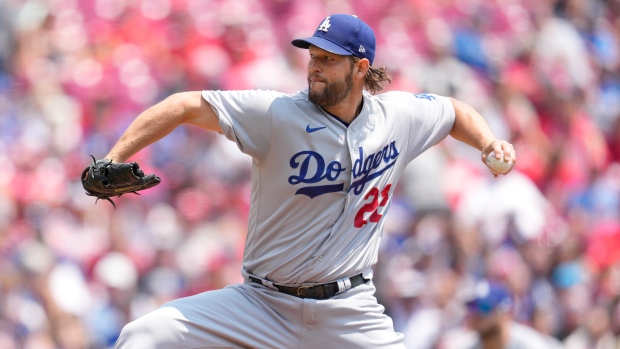 Kershaw strikes out nine in Dodgers' win over Reds