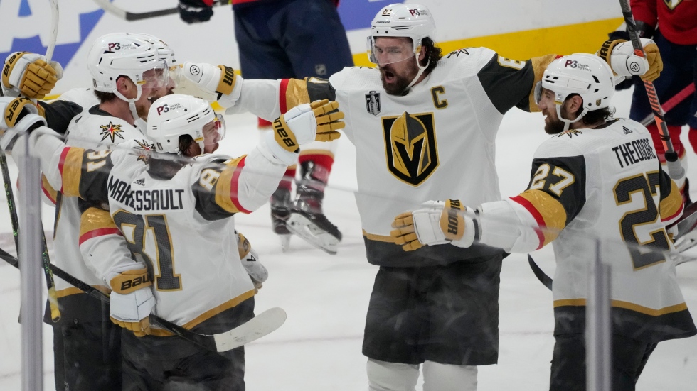 FOLLOW LIVE: Marchessault fires Golden Knights into lead over Panthers in Game 3